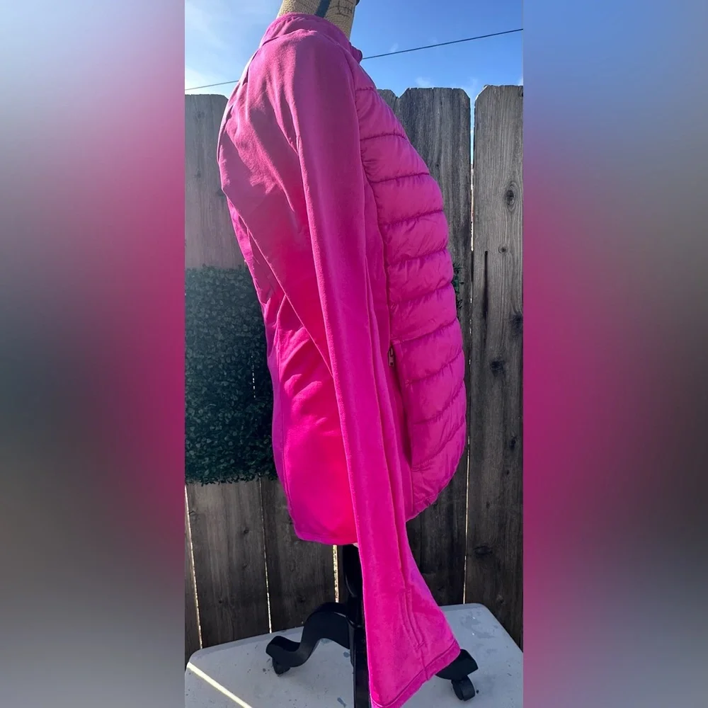 NWOT Hot Pink Puffer Jacket Size Medium - Bundle 2 for 20% off - Picture 6 of 7